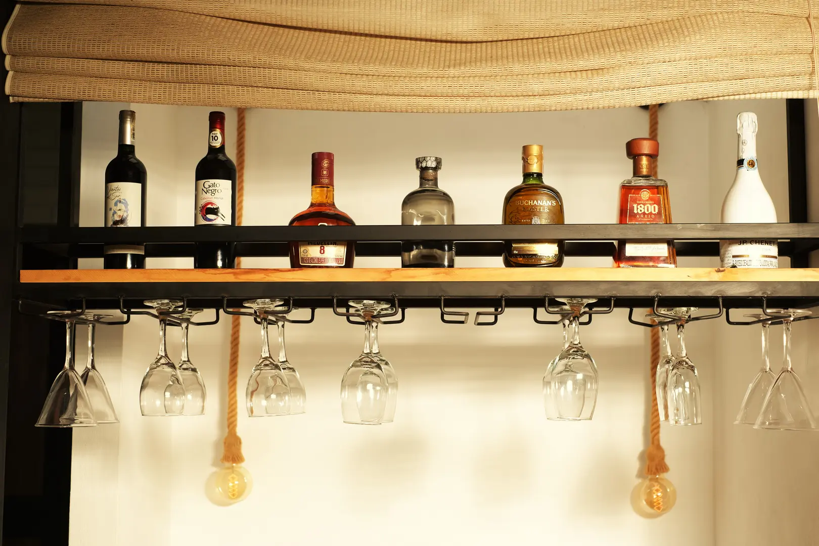 Bar del ecohotel Huitaca